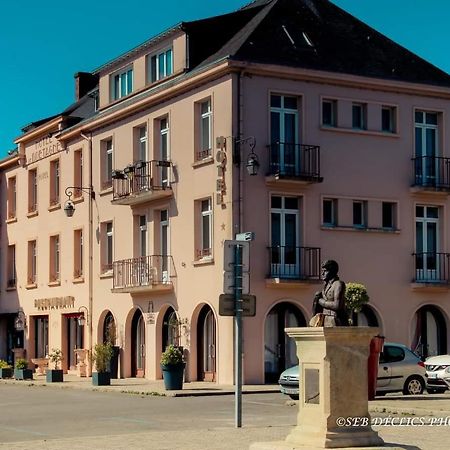 Hôtel de Bretagne Dol centre ville Dol-de-Bretagne Esterno foto